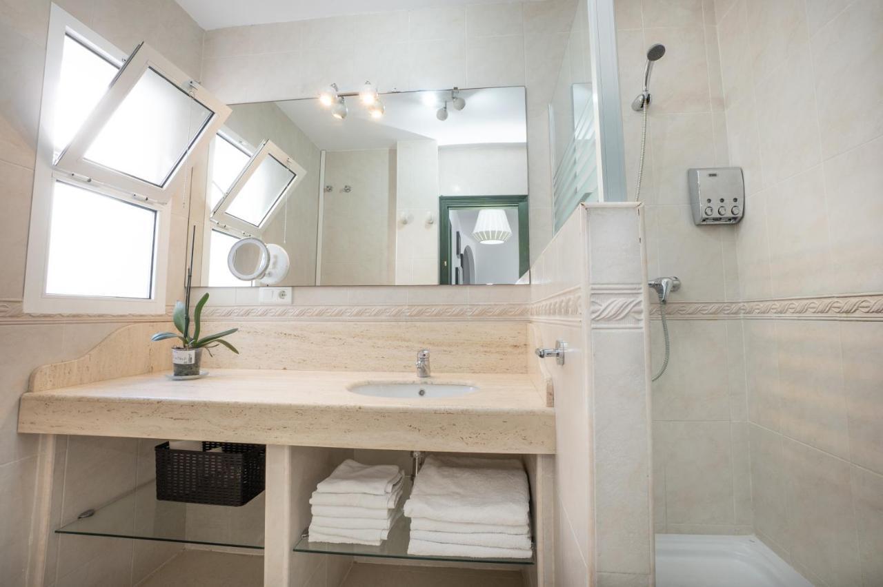 M&G ACQUA Private Pool Apartment Nerja Exterior foto